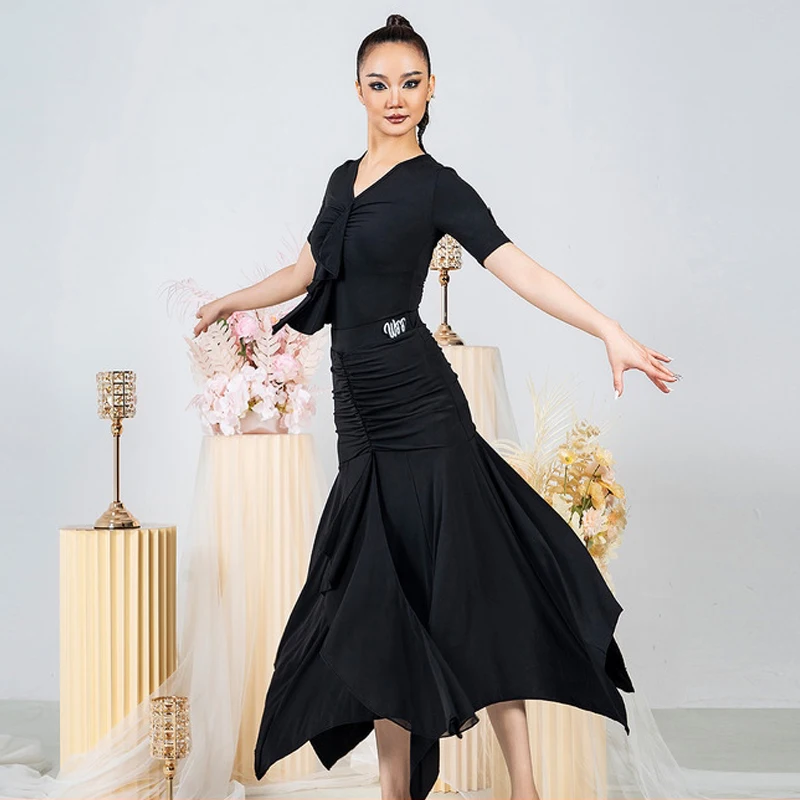 New Waltz Modern Dancing Clothes Short Sleeves Latin Top Ruffled Skirt Women'S Ballroom Dance Competition Costumes SL12975
New Waltz Modern Dancing Clothes Short Sleeves Latin Top Ruffled Skirt Women'S Ballroom Dance Competition Costumes SL12975