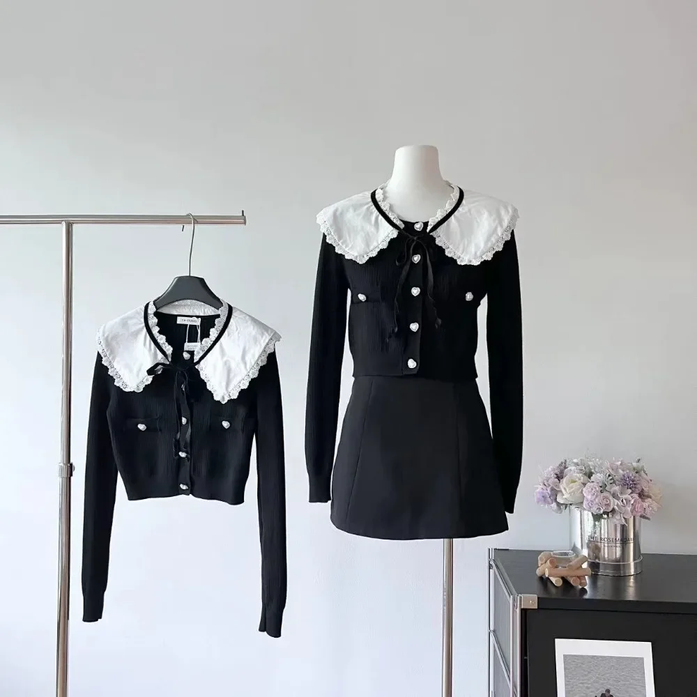 Autumn Black French Vintage Cardigan Women Button Slim Design Fake Two Pieces Sweater Coat Female Warm Elegant Clothing 2024 New
Autumn Black French Vintage Cardigan Women Button Slim Design Fake Two Pieces Sweater Coat Female Warm Elegant Clothing 2024 New