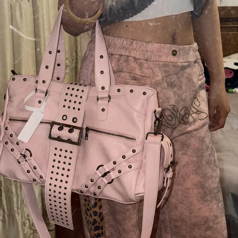 Pink Hot Girl Punk Studded Motorcycle Bag Large Capacity Tote Bag Women Fashion Street Sweet Cool Handbag Commuter Shoulder Bags
Pink Hot Girl Punk Studded Motorcycle Bag Large Capacity Tote Bag Women Fashion Street Sweet Cool Handbag Commuter Shoulder Bags