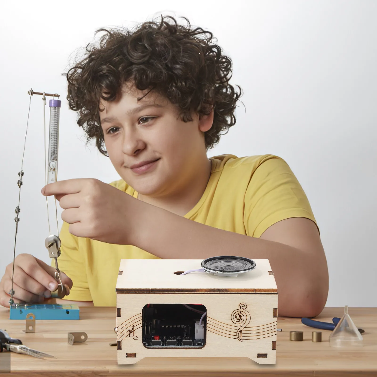 Handmade Wooden Sound Recorder Phonograph DIY Assembly Music Box Creative Children Educational DIY Musical Box Materials
Handmade Wooden Sound Recorder Phonograph DIY Assembly Music Box Creative Children Educational DIY Musical Box Materials