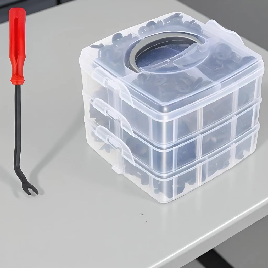 Набор автомобильных креплений из 30 предметов: зажимы и заклепки для обшивки дверей в автомобилях, грузовиках и самолетах.
Набор автомобильных креплений из 30 предметов: зажимы и заклепки для обшивки дверей в автомобилях, грузовиках и самолетах.