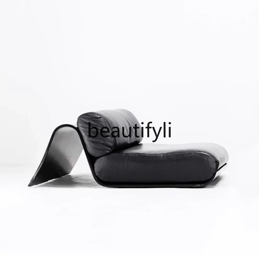 Light luxury designer creative balcony leisure sofa chair modern minimalist single sofa
Light luxury designer creative balcony leisure sofa chair modern minimalist single sofa