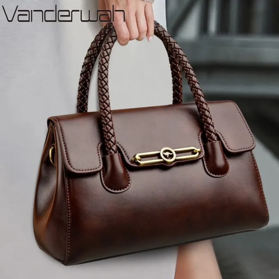 Retro High Quality Oil Leather Women Top-handle Shoulder Bags Vintage Casual Totes Latest Trendy Lock Designer Handbag Small
Retro High Quality Oil Leather Women Top-handle Shoulder Bags Vintage Casual Totes Latest Trendy Lock Designer Handbag Small