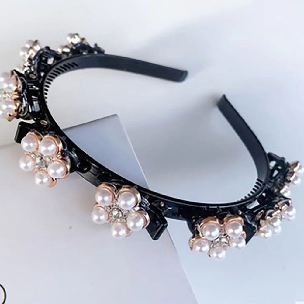 Rhinestone Lazy Girls Hair Braider Hair Hoops Pearl Zircon Braided Tools Hairband Elegant Face Washing Hair Toothed Headband
Rhinestone Lazy Girls Hair Braider Hair Hoops Pearl Zircon Braided Tools Hairband Elegant Face Washing Hair Toothed Headband