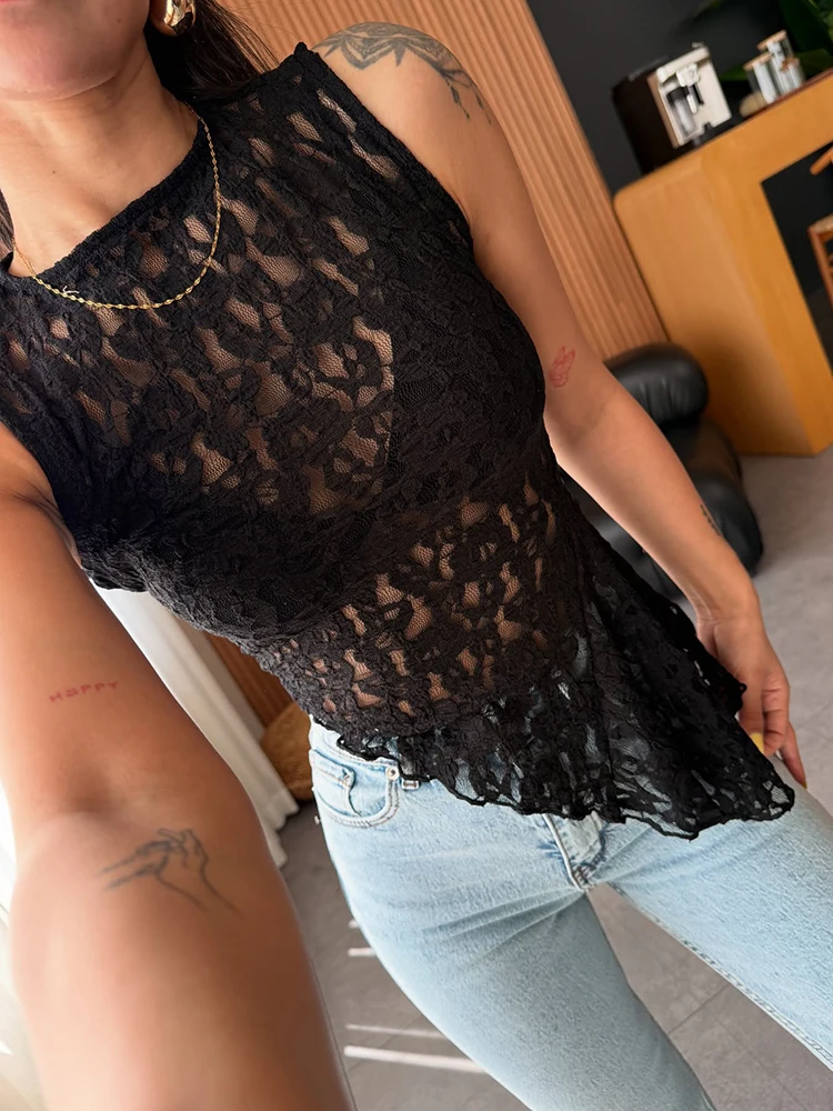 Mozision Summer Lace Sexy Tank Top Women Fashion O Neck See Through Sleeveless Tank Tops Vest Female Elegant Irregular Top Tees
Mozision Summer Lace Sexy Tank Top Women Fashion O Neck See Through Sleeveless Tank Tops Vest Female Elegant Irregular Top Tees
