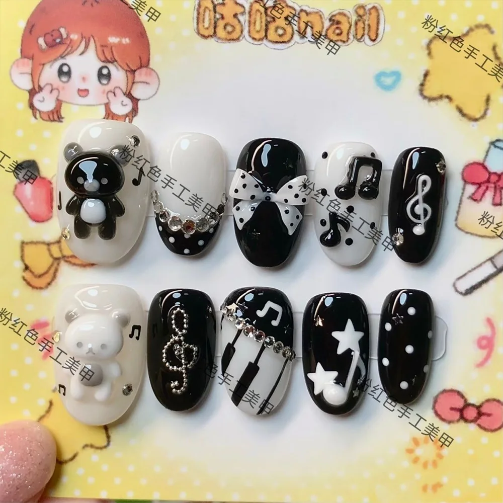 Y2K Retro Dot Star Pearl Bear Short Fake Nail 3D Musical Note Wing Flower Bow Press-On Nails Party Accessories Birthday Gift
Y2K Retro Dot Star Pearl Bear Short Fake Nail 3D Musical Note Wing Flower Bow Press-On Nails Party Accessories Birthday Gift