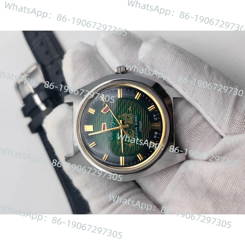 Large domestic red flag fluttering panda green disc watch men's mechanical manual nostalgia 7120 movement 40 refurbishment
Large domestic red flag fluttering panda green disc watch men's mechanical manual nostalgia 7120 movement 40 refurbishment