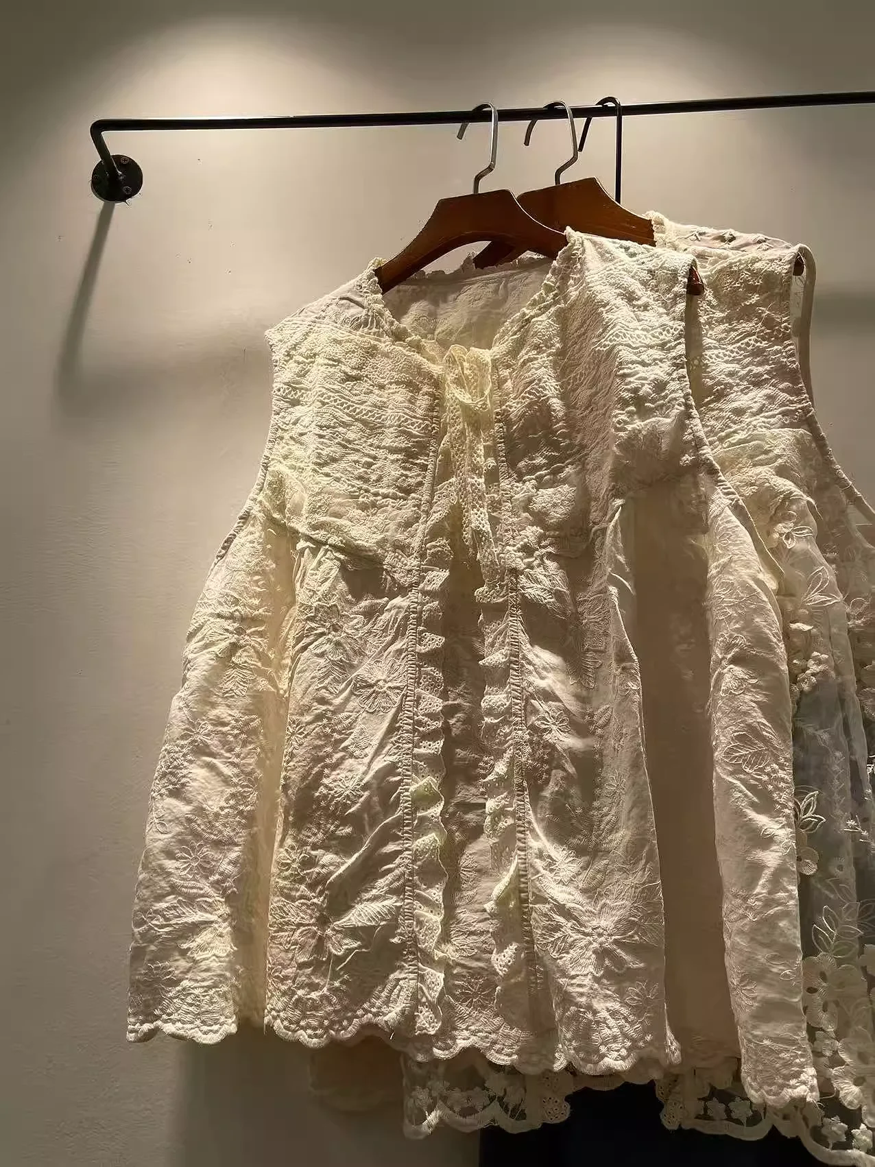 2025 Mori girl original cotton vest for women summer boho white beige lace embroider lace-up shirts and blouses boho clothing
2025 Mori girl original cotton vest for women summer boho white beige lace embroider lace-up shirts and blouses boho clothing