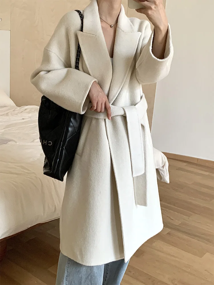 2023 New Simple Women Loose Double-sided Woolen Loose Fashion Long Lapel All-match Warm Wool Jacket Lace-up Outerwear Autumn Win
2023 New Simple Women Loose Double-sided Woolen Loose Fashion Long Lapel All-match Warm Wool Jacket Lace-up Outerwear Autumn Win