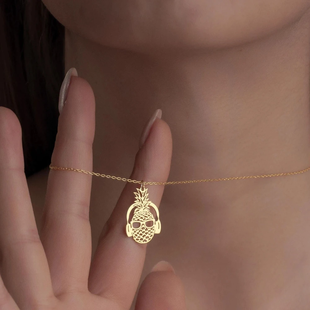 Pineapple DJ Necklace, DJ Pendant, Music Lover Gift, Hip Hop Charm, Rapper Microphone Gift, Wear Sunglasses Jewelry
Pineapple DJ Necklace, DJ Pendant, Music Lover Gift, Hip Hop Charm, Rapper Microphone Gift, Wear Sunglasses Jewelry