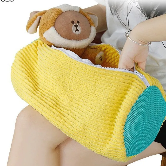 Durable Mesh Shoe Wash Bag with Zipper Rich Fluff Inside Protects Sneakers Casual Shoes in Washer Dryer Travel Storage Organizer
Durable Mesh Shoe Wash Bag with Zipper Rich Fluff Inside Protects Sneakers Casual Shoes in Washer Dryer Travel Storage Organizer