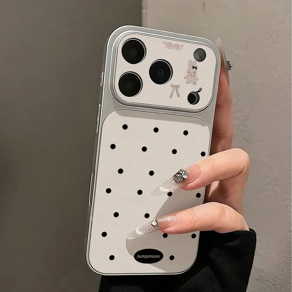 Luxury Polka Dots Soft Silicone Case For iPhone 16 Pro Max Funda iPhone 17 15 14 12 11 13 Pro Max Litchi Pattern Leather Cover
Luxury Polka Dots Soft Silicone Case For iPhone 16 Pro Max Funda iPhone 17 15 14 12 11 13 Pro Max Litchi Pattern Leather Cover