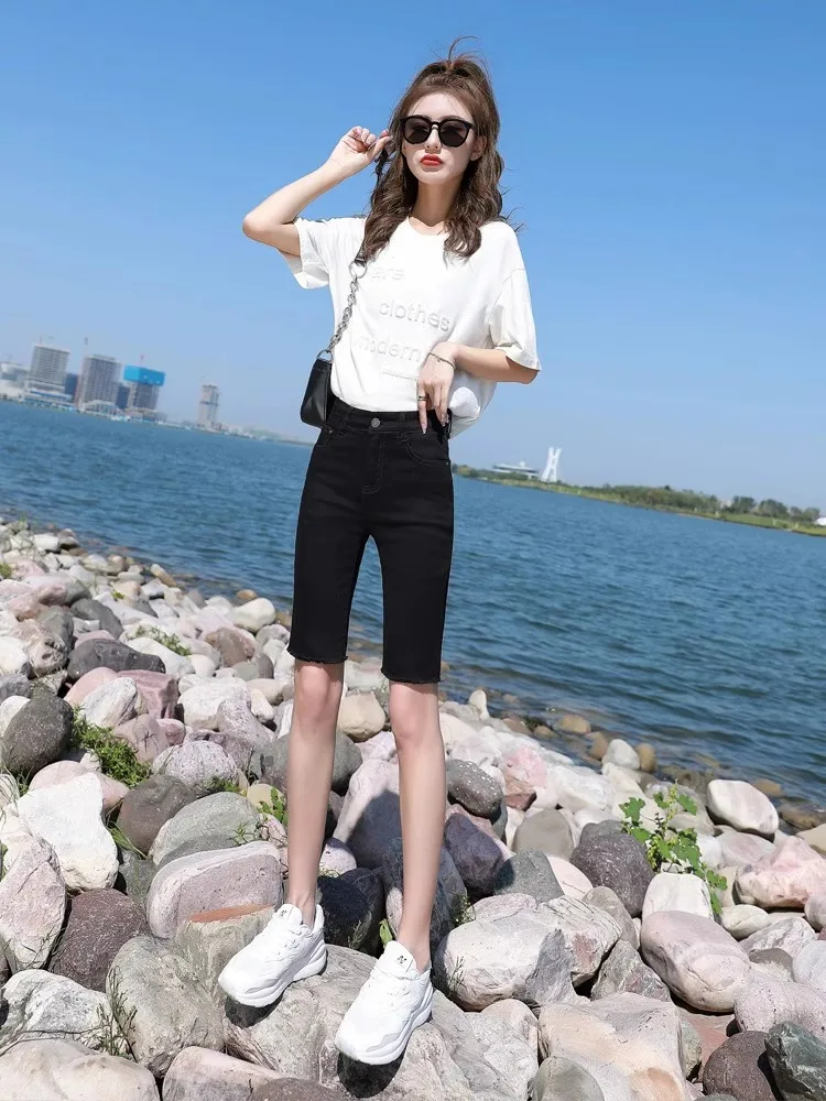 High Waist Straight Leg Thin Denim Shorts Women's Summer Elastic Slim Fit Shorts Cotton Stretch Fabric Cool Feeling
High Waist Straight Leg Thin Denim Shorts Women's Summer Elastic Slim Fit Shorts Cotton Stretch Fabric Cool Feeling