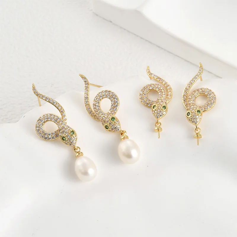 Серьги-гвоздики с цирконами и жемчугом в форме змеи, покрытые золотом 14 карат, для самостоятельного изготовления украшений, аксессуары, материалы
Серьги-гвоздики с цирконами и жемчугом в форме змеи, покрытые золотом 14 карат, для самостоятельного изготовления украшений, аксессуары, материалы