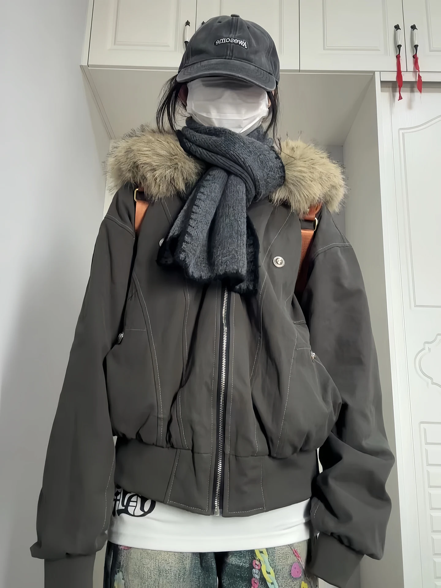 Women's Thiened Fce Lined Cotton Jaet Parka Winter Coat ort Sle Zipper Closure Color Casual Faion
Women's Thiened Fce Lined Cotton Jaet Parka Winter Coat ort Sle Zipper Closure Color Casual Faion