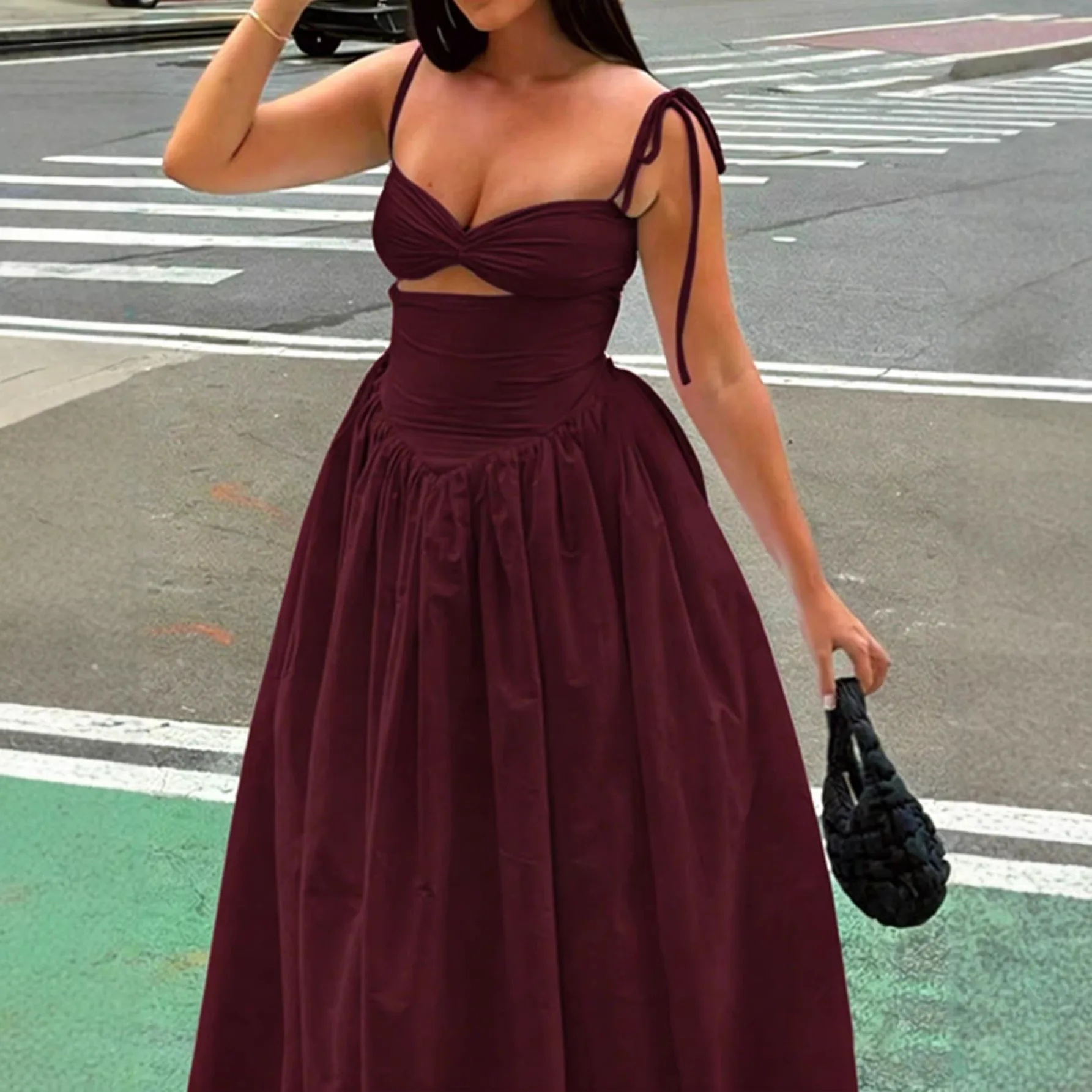 SKMY 2026 Summer Seaside Vacation Travel Hollow Out High Waist Spaghetti Strap Dress Women Clothing Solid Color Sleeveless Dress
SKMY 2026 Summer Seaside Vacation Travel Hollow Out High Waist Spaghetti Strap Dress Women Clothing Solid Color Sleeveless Dress
