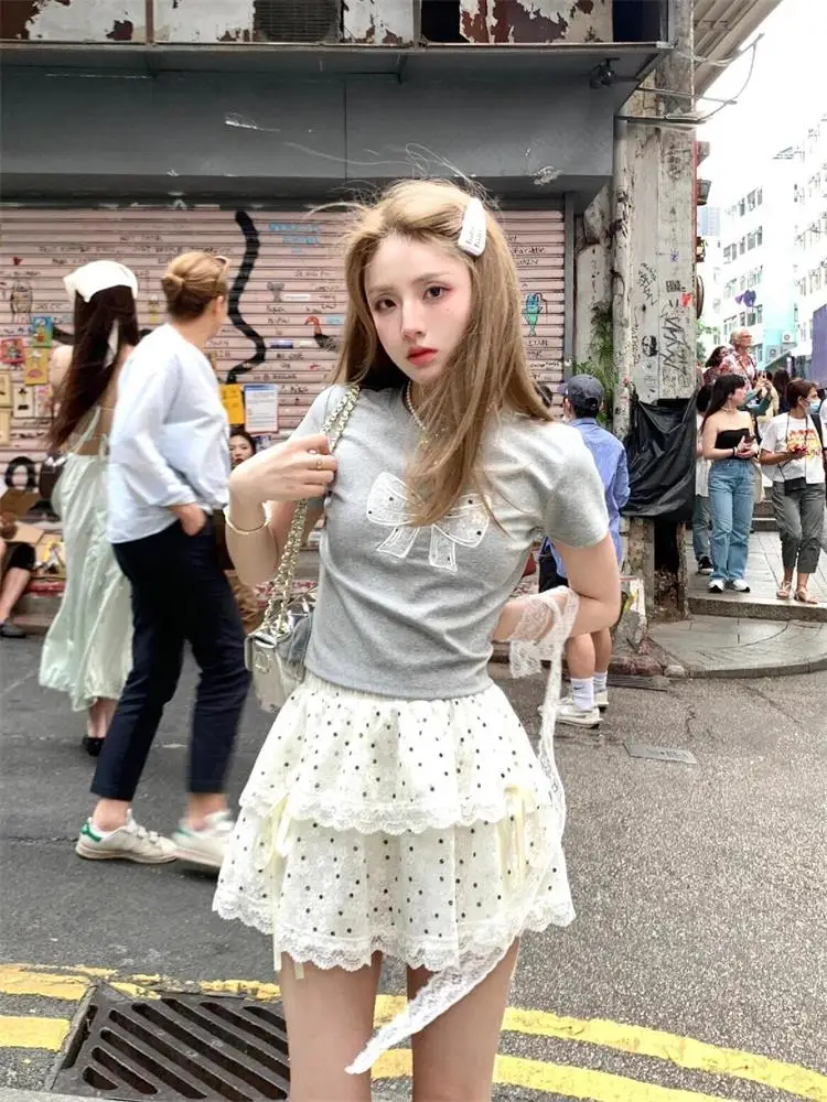 Sweet And Cool Sle Two-Piece Set Women's Summer ort Sve T-irt with Bow Knot And Polka Dot Lace Skirt Ensemble
Sweet And Cool Sle Two-Piece Set Women's Summer ort Sve T-irt with Bow Knot And Polka Dot Lace Skirt Ensemble