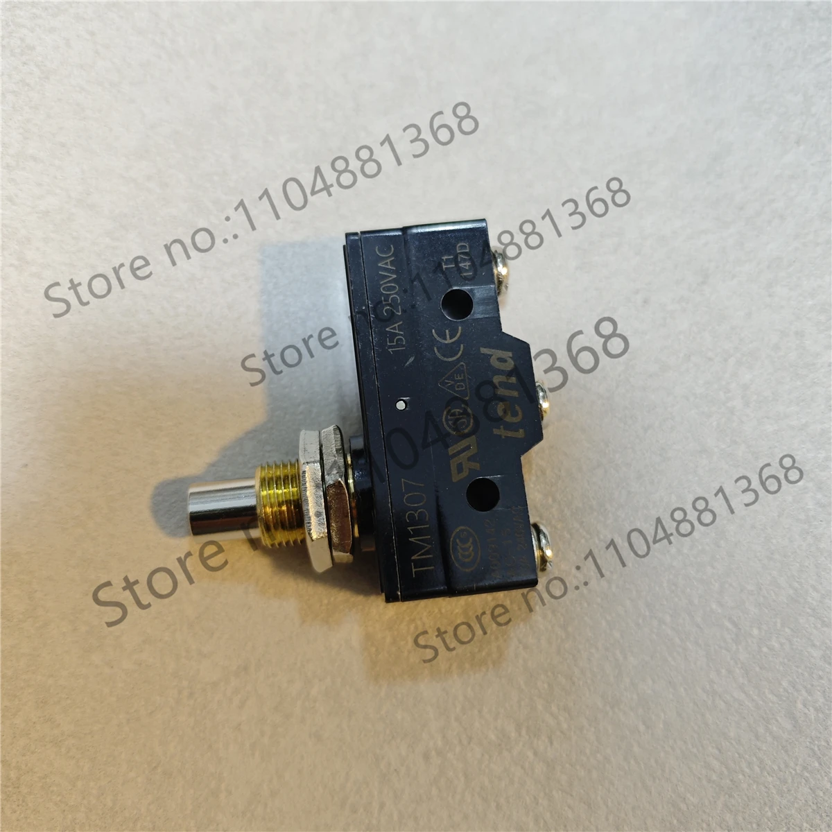 micro switch MKV11D15 1pcs for this
micro switch MKV11D15 1pcs for this