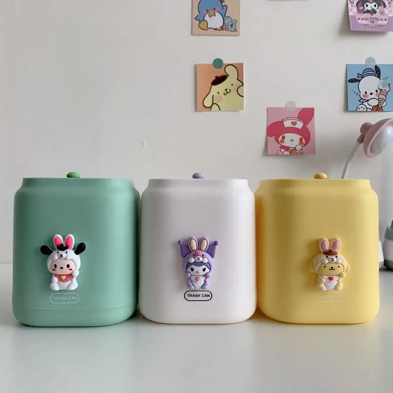 Sanrio Kawaii настольная мусорная корзина с мультяшным принтом Pachacco Kuromi помпон пурин милый внешний вид удобные и практичные домашние украшения
Sanrio Kawaii настольная мусорная корзина с мультяшным принтом Pachacco Kuromi помпон пурин милый внешний вид удобные и практичные домашние украшения