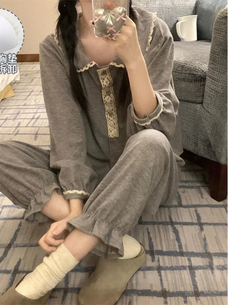Spring autumn Women's pajamas long sleeves new model Comfortable Sleepwear girl suit loose Cotton Pajama Set student homewear
Spring autumn Women's pajamas long sleeves new model Comfortable Sleepwear girl suit loose Cotton Pajama Set student homewear