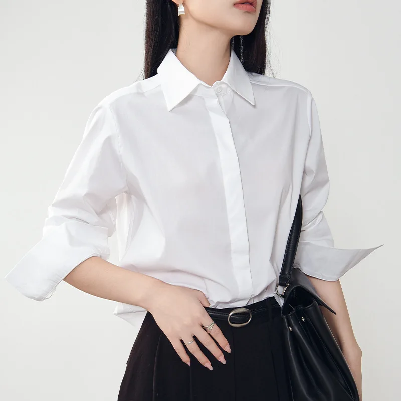 Свободная женская белая рубашка для офиса, повседневная блузка с длинным рукавом и воротником поло, стандартный крой
Свободная женская белая рубашка для офиса, повседневная блузка с длинным рукавом и воротником поло, стандартный крой