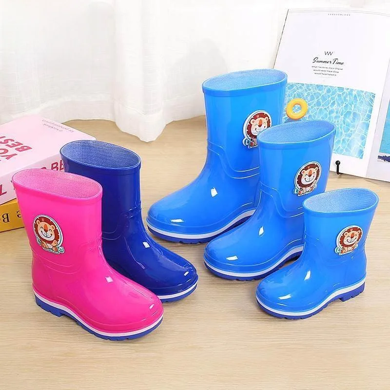 Children's Rain Boots Waterproof Non-Slip Buet oes for Boys And Girls Elementary School Students Home Use Summer Rain oes
Children's Rain Boots Waterproof Non-Slip Buet oes for Boys And Girls Elementary School Students Home Use Summer Rain oes