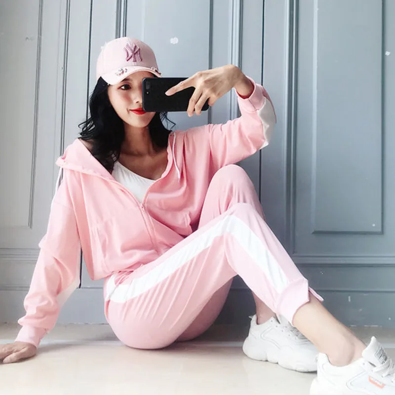 Women's Tracksuit 2022 New Spring Autumn Plus Size Clothing Sports Suit Fashion Korean Hooded Sweater Top Pants 2 Two Piece Set
Women's Tracksuit 2022 New Spring Autumn Plus Size Clothing Sports Suit Fashion Korean Hooded Sweater Top Pants 2 Two Piece Set