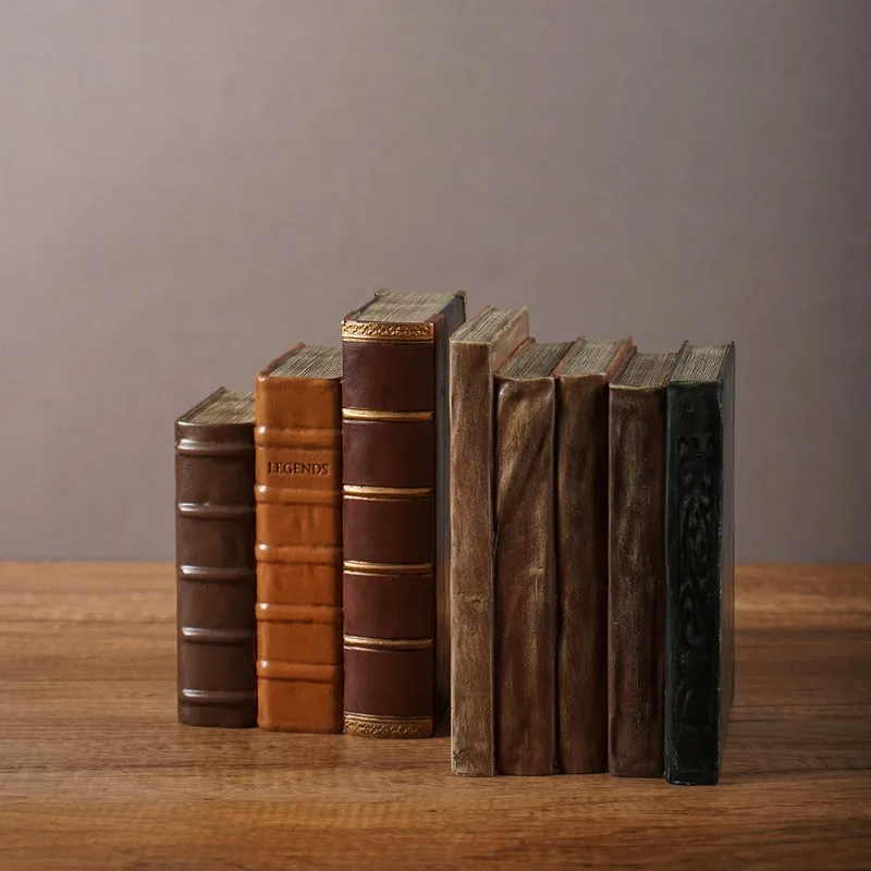 Vintage Fake Book Bookshelf Decoration Ornaments, Desk Accessories, Photography Props, Home Decoration Fake Book Sculptures
Vintage Fake Book Bookshelf Decoration Ornaments, Desk Accessories, Photography Props, Home Decoration Fake Book Sculptures