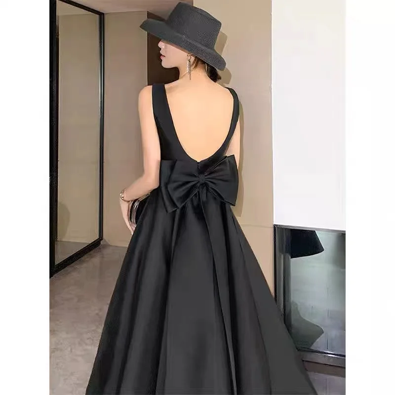 Black Satin Evening Dress Elegant A-Line Square Collar Sleeveless Backless Bow Swing Pretty Prom Party Banquet Cocktail Gown New
Black Satin Evening Dress Elegant A-Line Square Collar Sleeveless Backless Bow Swing Pretty Prom Party Banquet Cocktail Gown New