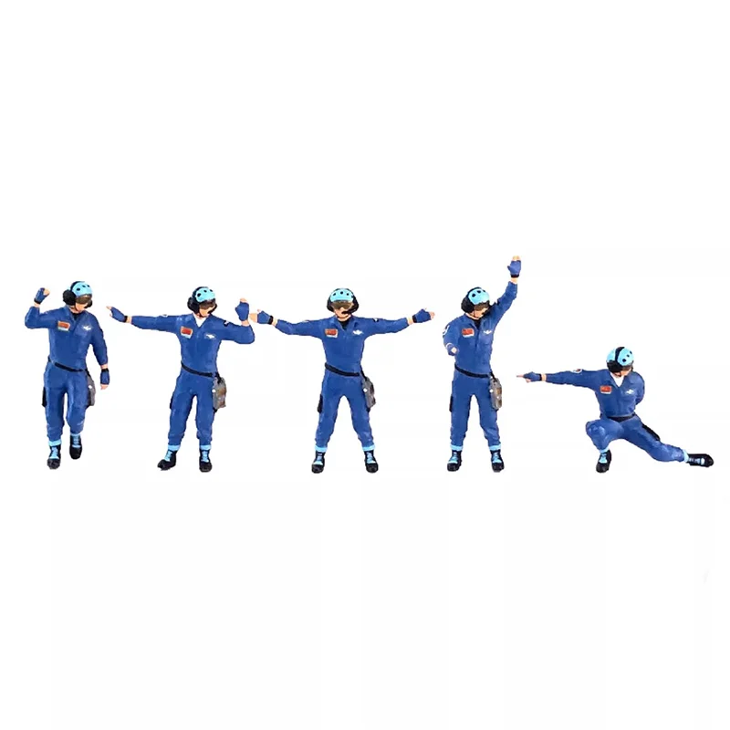 New 1:64 Model Action Figure Air Force Pilot Command Aircraft Carrier Ground Service Handling Working Men DIY Scene Accessory 
New 1:64 Model Action Figure Air Force Pilot Command Aircraft Carrier Ground Service Handling Working Men DIY Scene Accessory