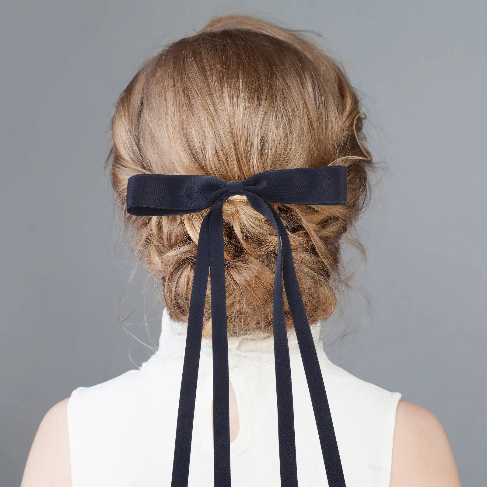 6Pcs Metal Lace Hair Bow Clips for Women Elegant Ribbon Bow Barrette Clip on Hair Accessories for Parties Birthday Dating Daily
6Pcs Metal Lace Hair Bow Clips for Women Elegant Ribbon Bow Barrette Clip on Hair Accessories for Parties Birthday Dating Daily