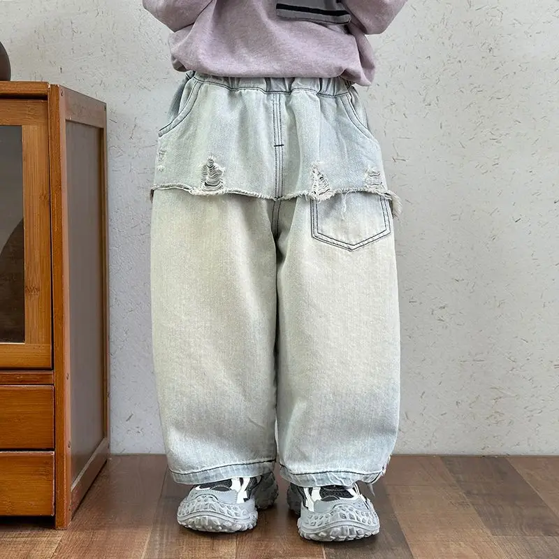 2025 Boys' Korean Loose Straight Jeans for Kids Durable Denim Long Pants with Elastic Waist, Trendy & Comfortable Kids' Clothing
2025 Boys' Korean Loose Straight Jeans for Kids Durable Denim Long Pants with Elastic Waist, Trendy & Comfortable Kids' Clothing