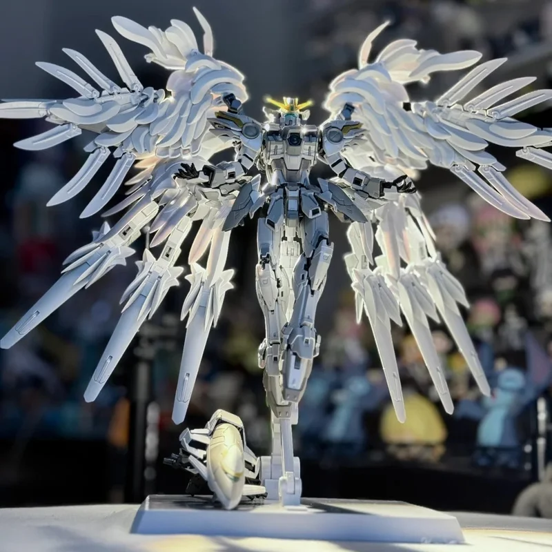 In Stock Daban 8827 MG 1/100 Snow White Prelude Fix Model Kit XXXG-00YSW Wings Assembly Action Figures Plastic Model Custom Toys
In Stock Daban 8827 MG 1/100 Snow White Prelude Fix Model Kit XXXG-00YSW Wings Assembly Action Figures Plastic Model Custom Toys