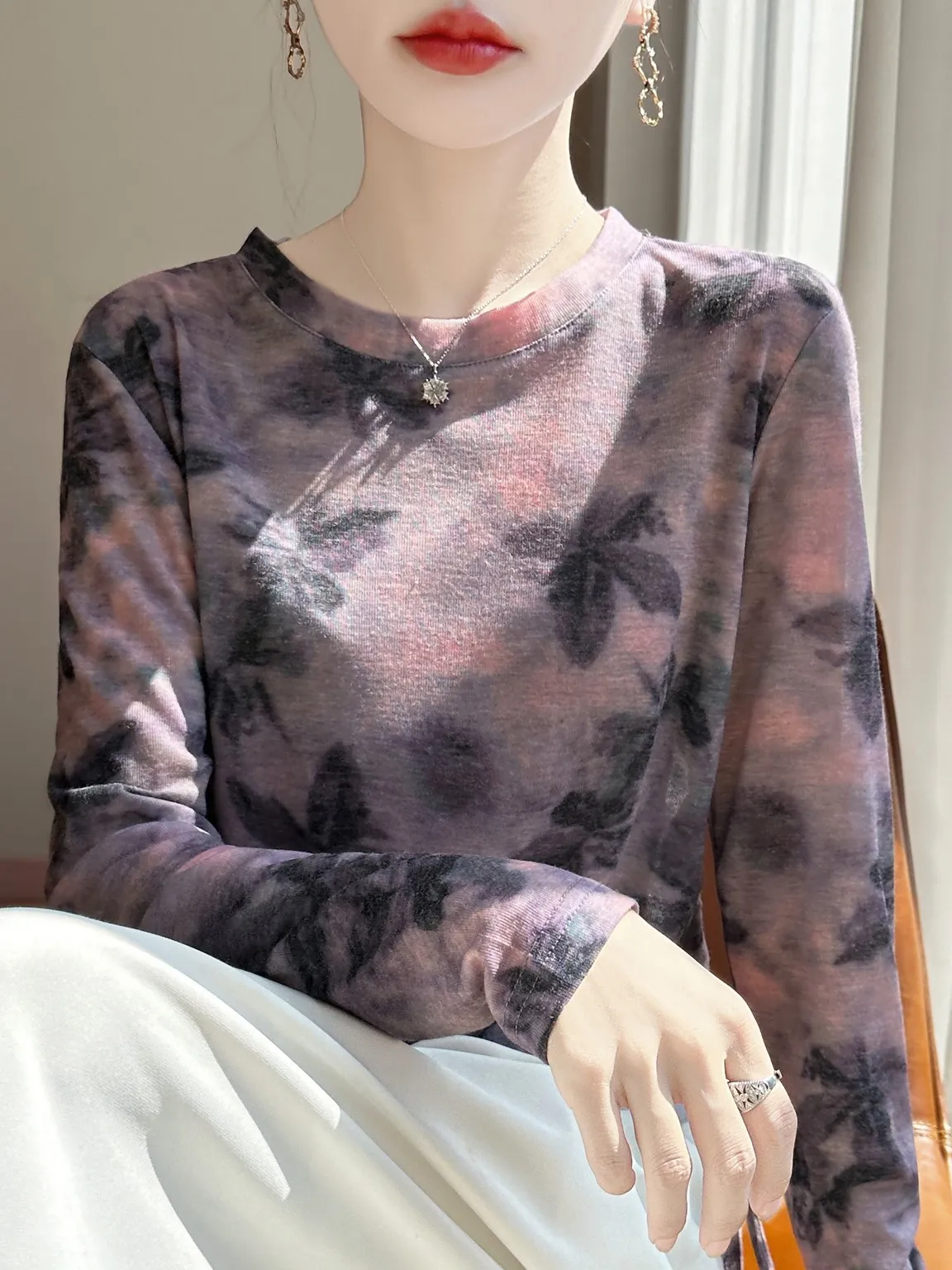 Spring round Neck Knitted Sweater Women's Thin Long Sleeve Loose Sun Protection Base Layer Shirt Art Slimming Top
Spring round Neck Knitted Sweater Women's Thin Long Sleeve Loose Sun Protection Base Layer Shirt Art Slimming Top