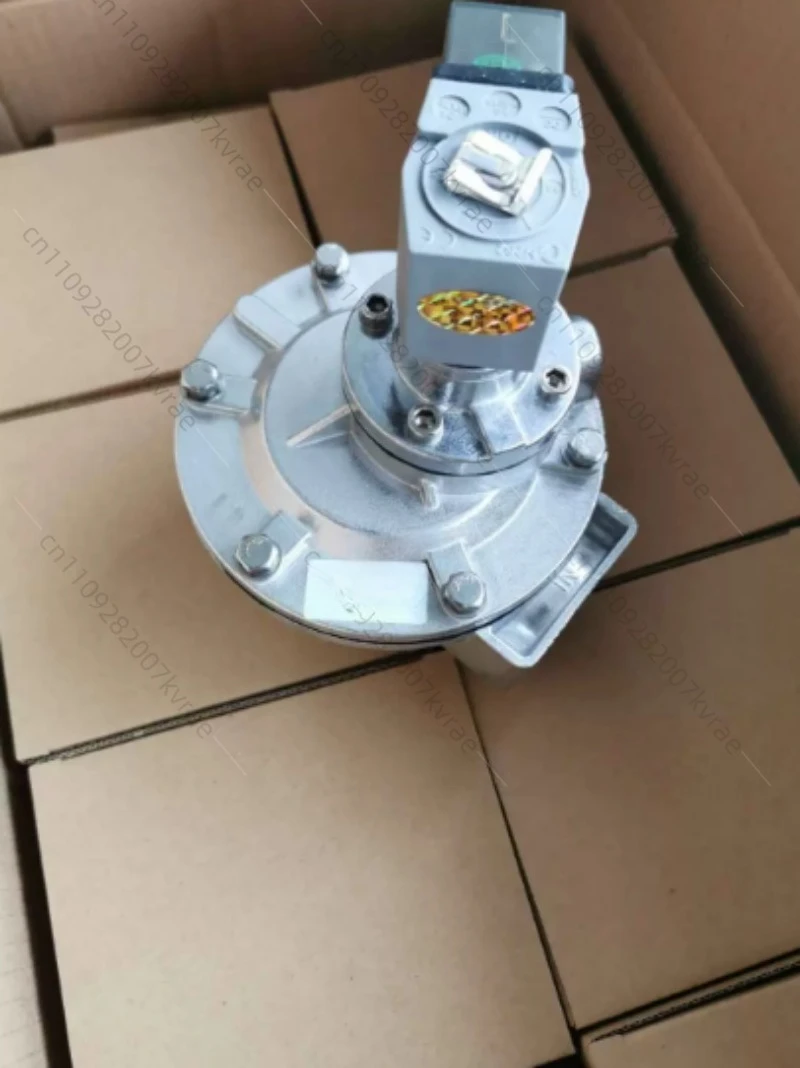 Dust Removal Pulse Right Angle Solenoid Valve MSG-Z-40S DC24V Pneumatic Control Valve for Industrial Dust Collector Equipment
Dust Removal Pulse Right Angle Solenoid Valve MSG-Z-40S DC24V Pneumatic Control Valve for Industrial Dust Collector Equipment