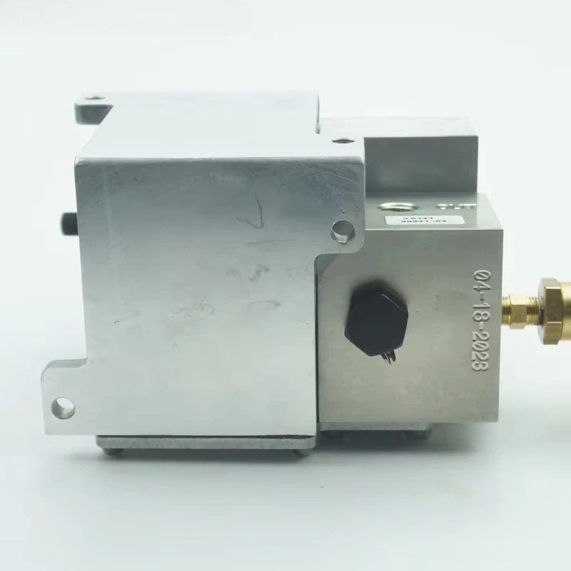 Generator Parts Actuator ADB120E4
Generator Parts Actuator ADB120E4