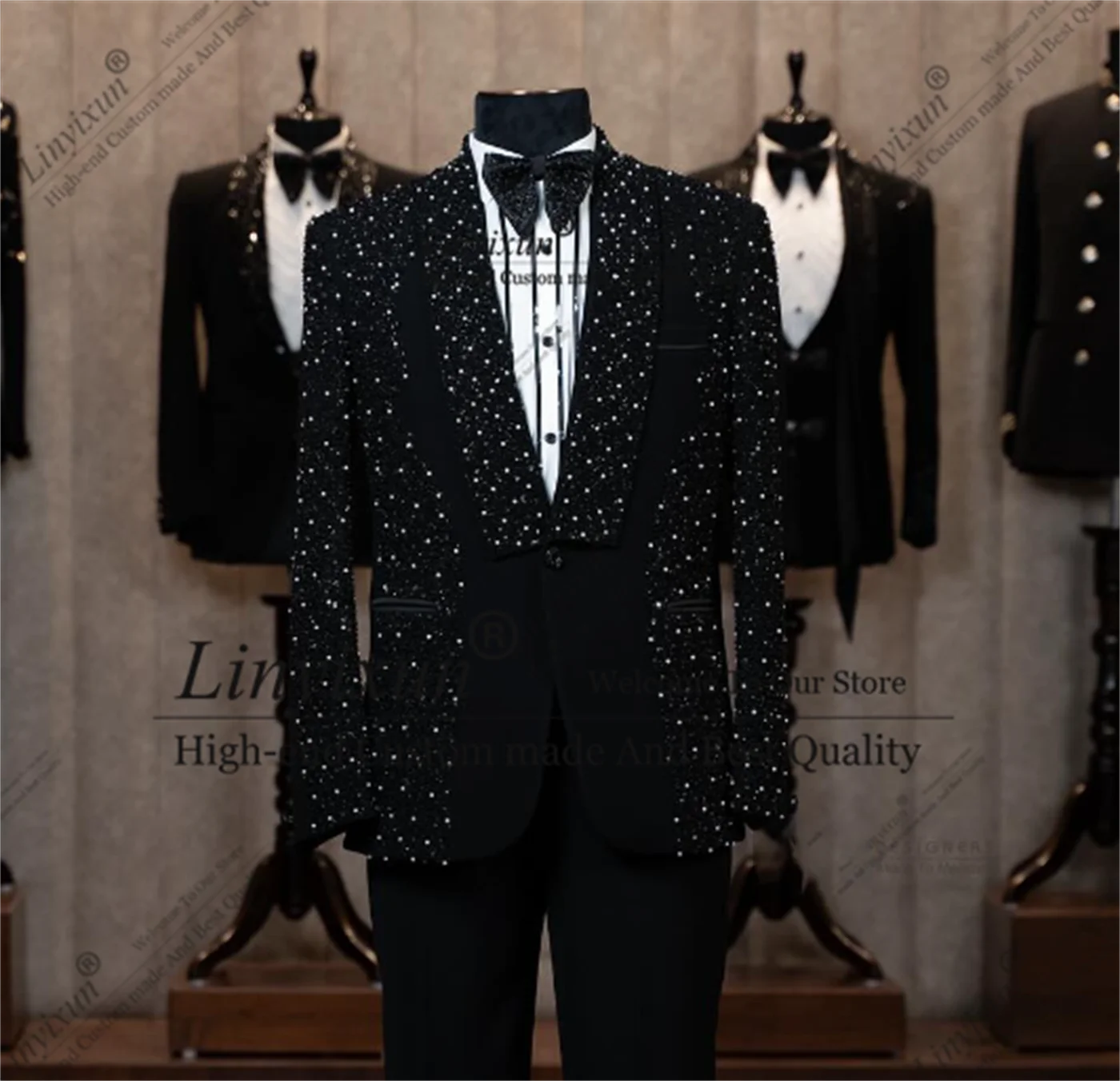 Shiny Beaded Crystals Men's Wedding Suits Faahion Dinner Groom Tuxedos 2 Pieces Sets Party Prom Blazers Customized ropa hombre
Shiny Beaded Crystals Men's Wedding Suits Faahion Dinner Groom Tuxedos 2 Pieces Sets Party Prom Blazers Customized ropa hombre