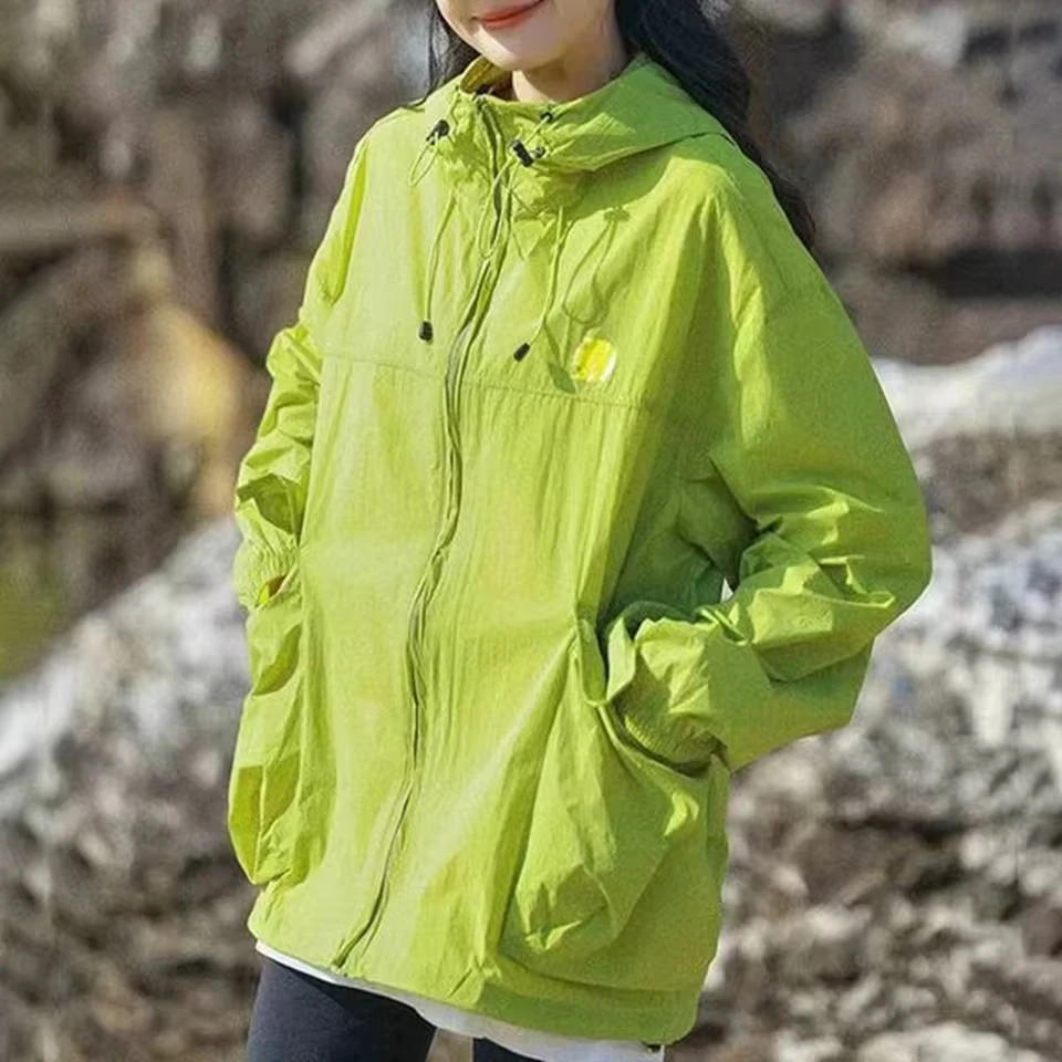 Mountain Functional Couple Sunscreen Clothing For Men And Women Outdoor Sports Thermal Insulation Women Y2k Streetwear Coats
Mountain Functional Couple Sunscreen Clothing For Men And Women Outdoor Sports Thermal Insulation Women Y2k Streetwear Coats