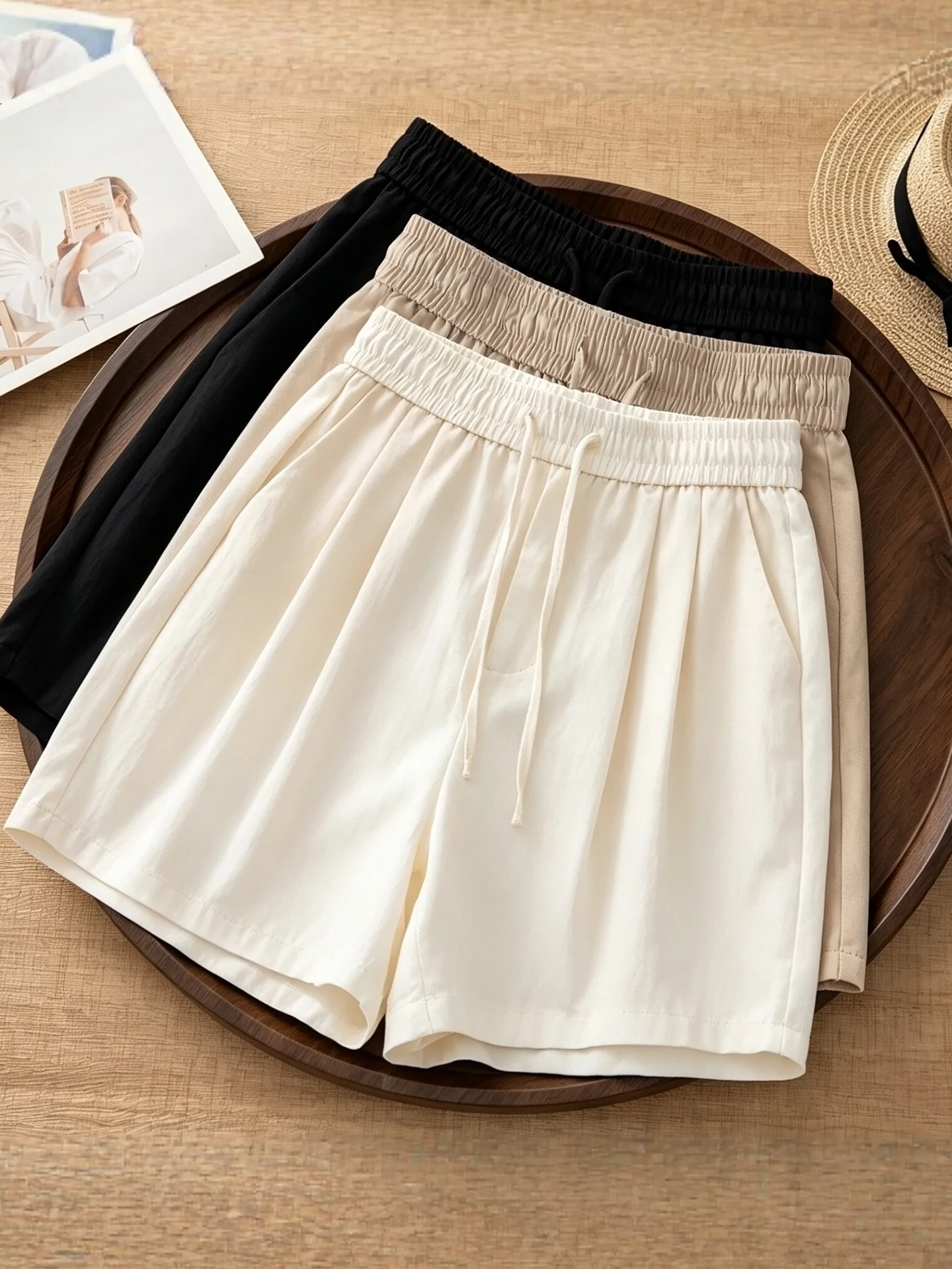 Casual High Waist Wide Leg Ice Silk Shorts Women's Summer Thin New Style Loose Fit Outerwear Breathable Comfortable Pants
Casual High Waist Wide Leg Ice Silk Shorts Women's Summer Thin New Style Loose Fit Outerwear Breathable Comfortable Pants