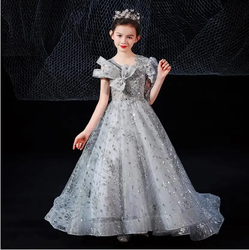 Gray Flower Girl Dresses For Wedding Lace With Bow Appliques Floor Length Kids Birthday Party First Communion Ball Gown
Gray Flower Girl Dresses For Wedding Lace With Bow Appliques Floor Length Kids Birthday Party First Communion Ball Gown