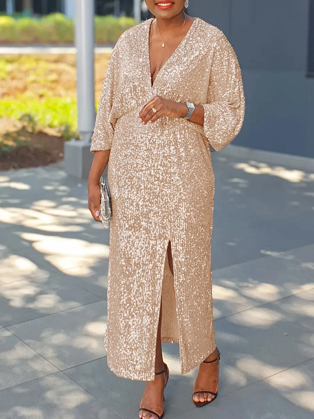 Autumn Women's Clothing Plus Size V Neck Long Dress Sequin A Line Batwing Sleeve Elegant Party Robe Polyester Stretch Waist
Autumn Women's Clothing Plus Size V Neck Long Dress Sequin A Line Batwing Sleeve Elegant Party Robe Polyester Stretch Waist