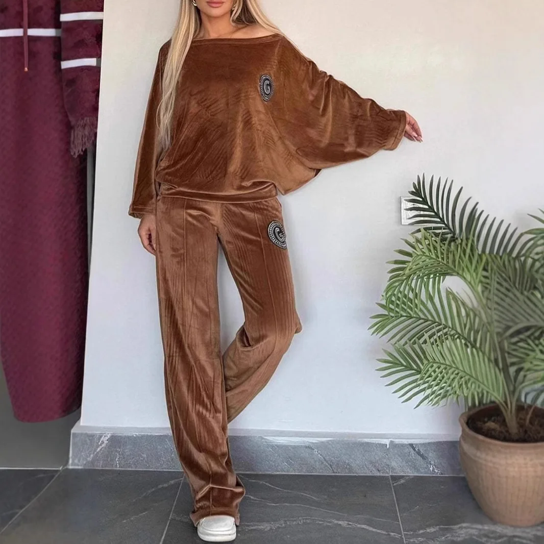 Gold Velvet Pants Sets Women Casual Loose Batwing Sleeve Tops Two Piece Sets Spring New Solid High Waist Pants Outfits Ladies
Gold Velvet Pants Sets Women Casual Loose Batwing Sleeve Tops Two Piece Sets Spring New Solid High Waist Pants Outfits Ladies