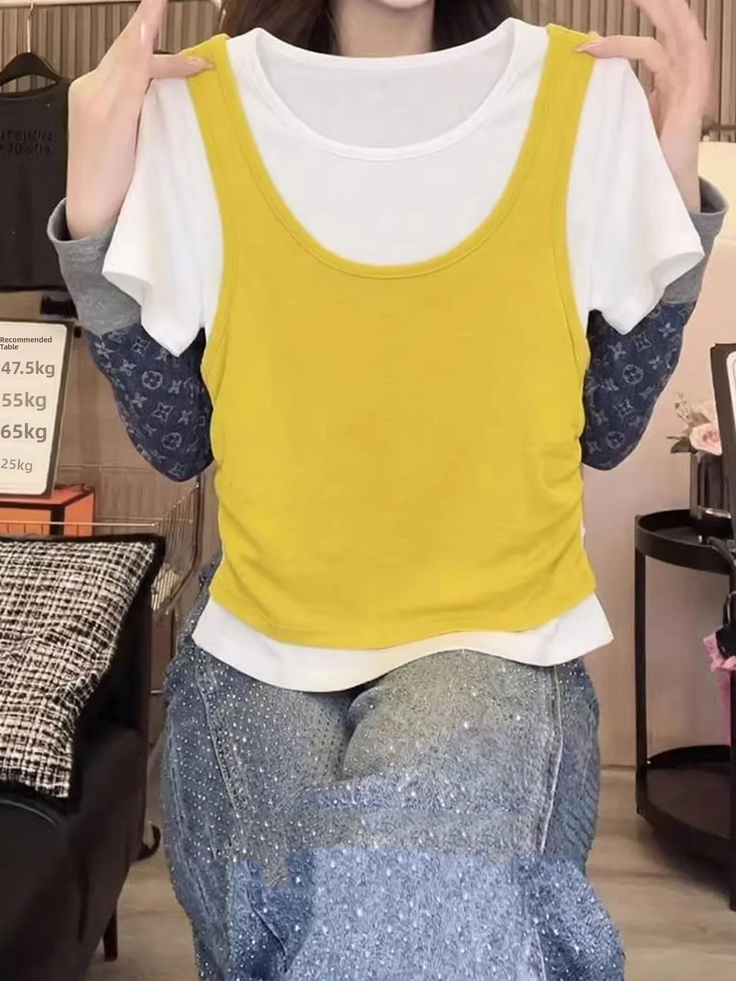 Korean Design Color Block Short Sleeve round Neck Top Women's Fashionable Summer T-Shirt Fake Two-Piece Outfit Commute Style
Korean Design Color Block Short Sleeve round Neck Top Women's Fashionable Summer T-Shirt Fake Two-Piece Outfit Commute Style