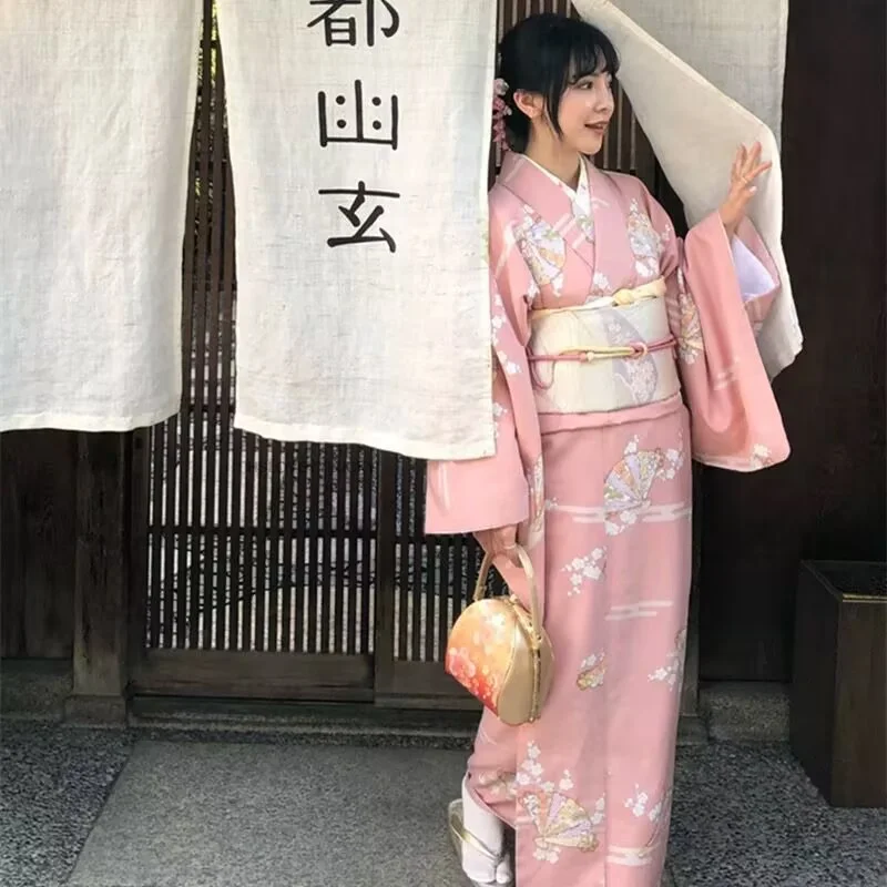 Japanese Style Pink Literary Retro Girl Dress Traditional Lmproved Oriental Style Women Kimono Dress Cosplay Travel Clothing
Japanese Style Pink Literary Retro Girl Dress Traditional Lmproved Oriental Style Women Kimono Dress Cosplay Travel Clothing