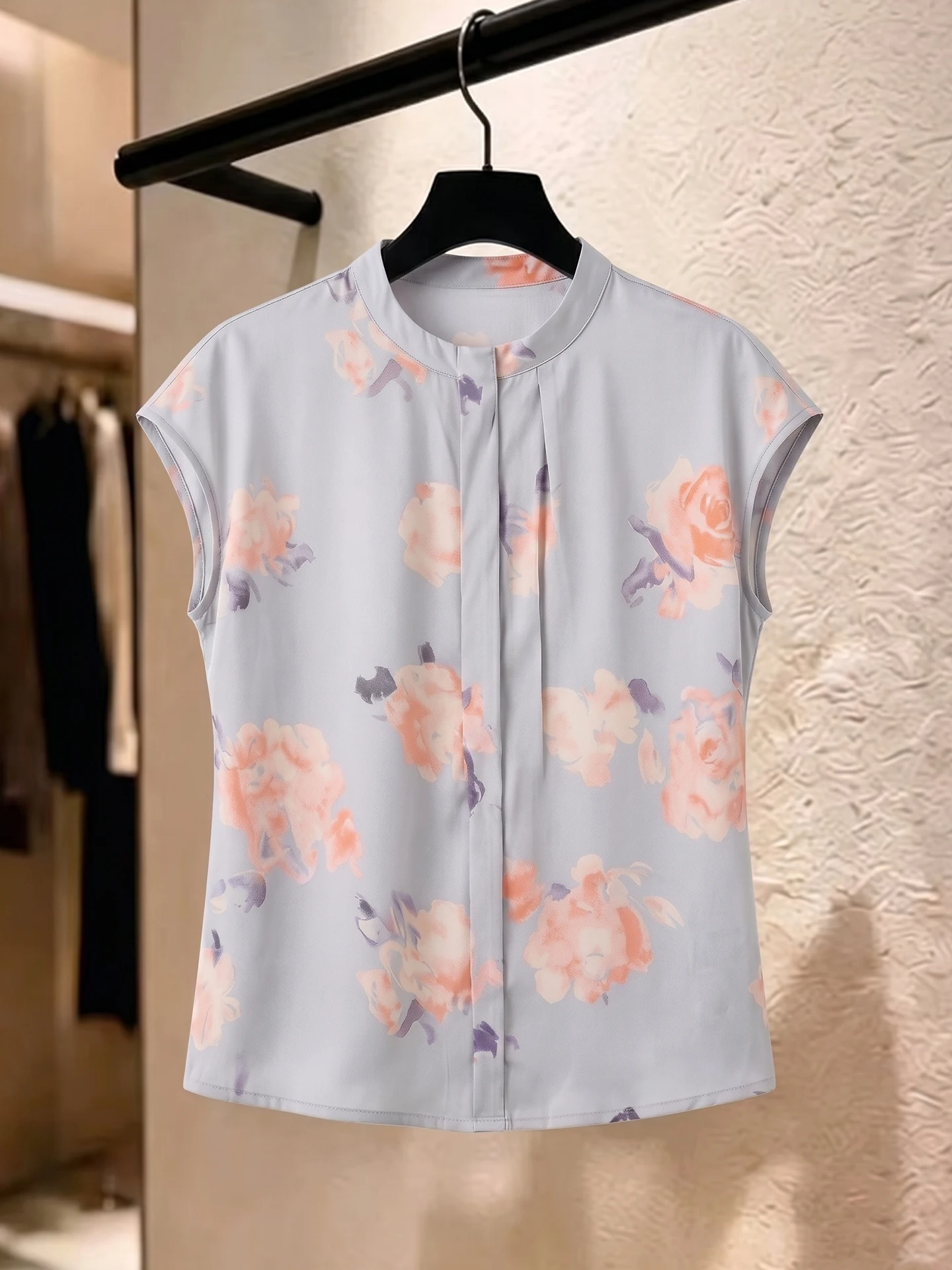 Fashionable Contrast Color Print Shirt Short Sleeve Women's Top Versatile Stylish Design Korean Style Straight Cut Silk Blend
Fashionable Contrast Color Print Shirt Short Sleeve Women's Top Versatile Stylish Design Korean Style Straight Cut Silk Blend