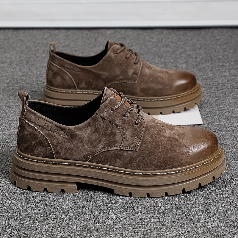 Замшевые оксфорды, износостойкая повседневная обувь с круглым носком, походная дорожная обувь, весна 2026, уличная качественная мужская повседневная обувь в стиле ретро
Замшевые оксфорды, износостойкая повседневная обувь с круглым носком, походная дорожная обувь, весна 2026, уличная качественная мужская повседневная обувь в стиле ретро