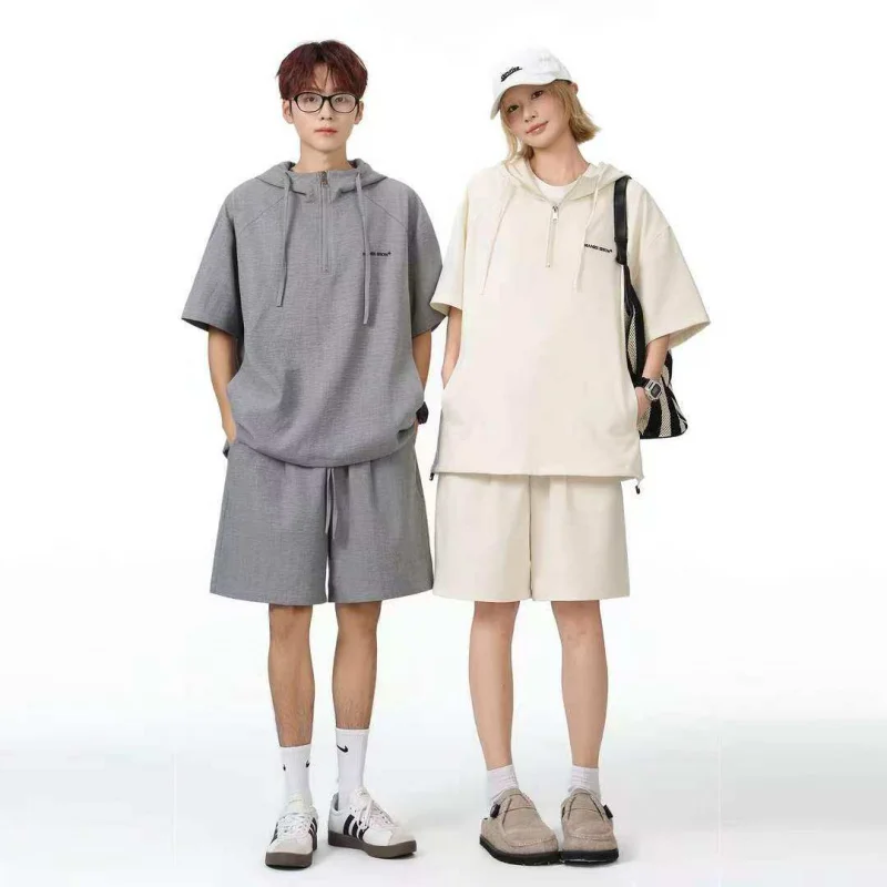 Summer Street Style Korean Hong Kong Trendy Cool Male Fashion Set Short Sleeve Sweatshirt And Shorts Couple Outfit
Summer Street Style Korean Hong Kong Trendy Cool Male Fashion Set Short Sleeve Sweatshirt And Shorts Couple Outfit