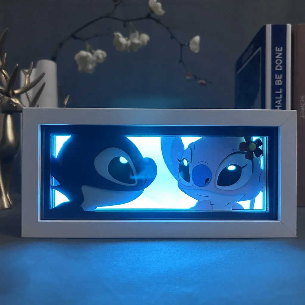 Cartoon Disney Lilo&Stitch Action Figure Toys Paper Carving Light Room Decor 3D Anime Stitch LED Light Box Manga 3d Lamp Gift
Cartoon Disney Lilo&Stitch Action Figure Toys Paper Carving Light Room Decor 3D Anime Stitch LED Light Box Manga 3d Lamp Gift