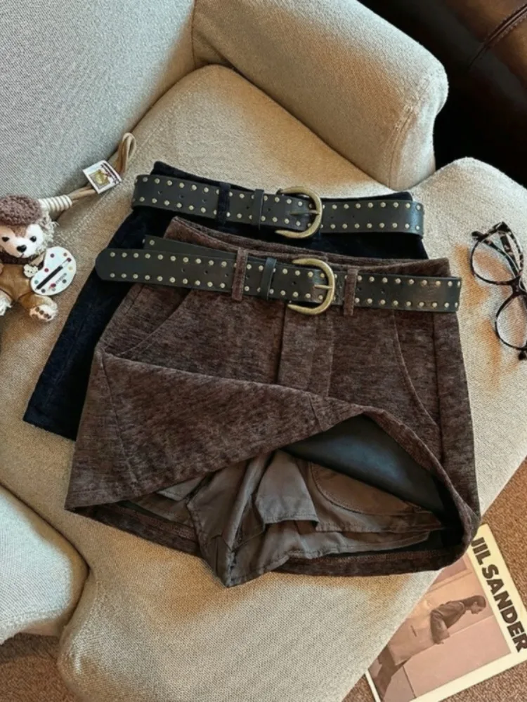High Waist A-Line Skirt Women's Casual Style Half-length Autumn Winter New Fashion Slimming Short Skirt Polyester Fiber
High Waist A-Line Skirt Women's Casual Style Half-length Autumn Winter New Fashion Slimming Short Skirt Polyester Fiber