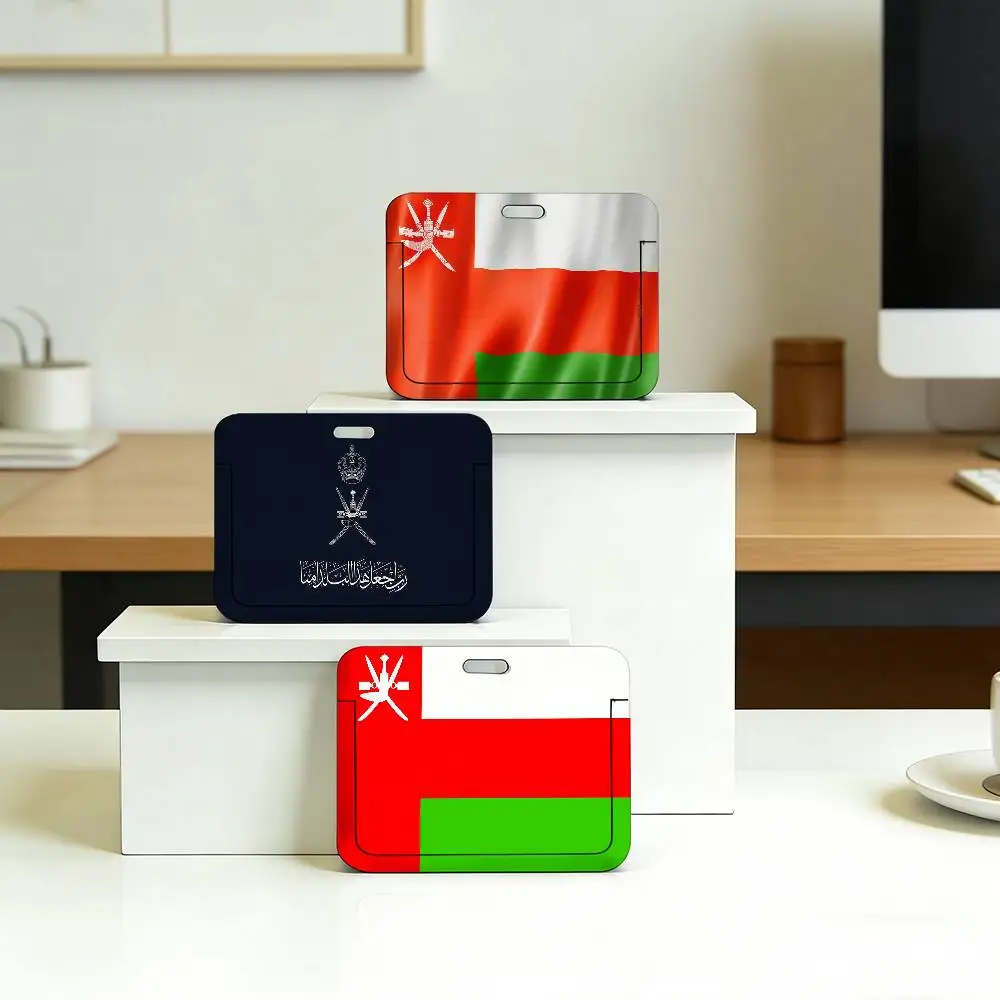 Чехол-держатель для карт с флагом Султаната Омана, на шейном ремешке, для студенческого удостоверения, рабочего пропуска, транспортной карты, членской карты
Чехол-держатель для карт с флагом Султаната Омана, на шейном ремешке, для студенческого удостоверения, рабочего пропуска, транспортной карты, членской карты